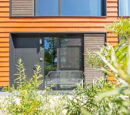 Apartment De Ole School Ferienapartments Medium-apartment 03 , Huus Stranden