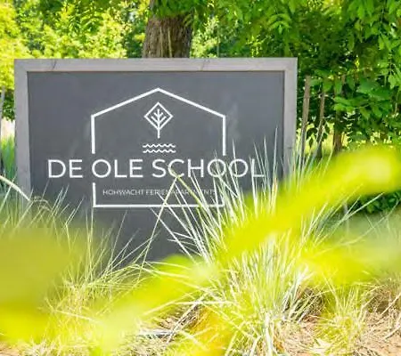 Apartment De Ole School Ferienapartments Medium-apartment 03 , Huus Stranden