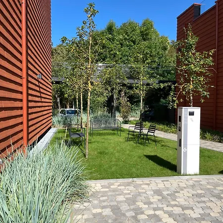 Apartment De Ole School Ferienapartments Medium-apartment 03 , Huus Stranden *